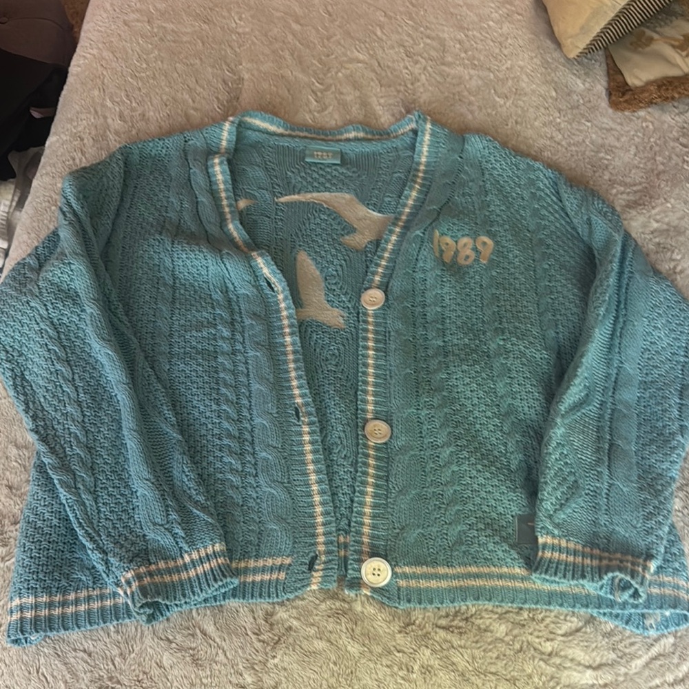 Blue Cable Knit Taylor Swift 1989 eras tour Carnigan